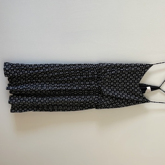 The Loft Dress - Picture 3 of 4